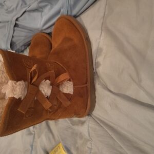 Kookaburra By Ugg Brown Suede Boots with Bow Detail